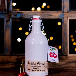 Palinka Slavia Ceramică – Cireșe Sălbatice  500ml